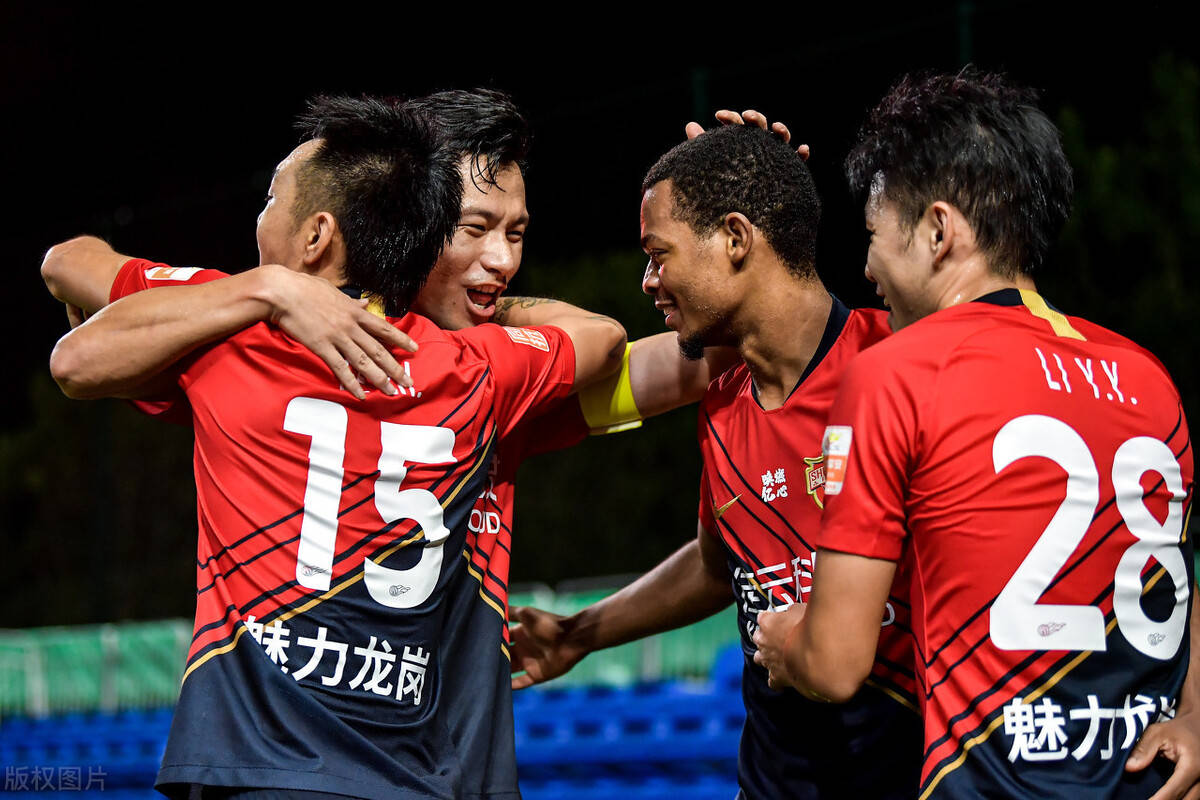 尤文图斯202324赛季的男足衫袖合作伙伴