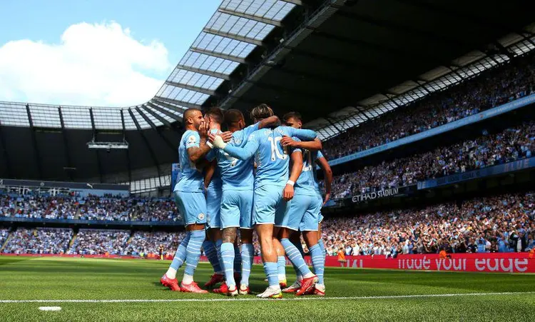 刚刚！风云突变巴塞罗那窗口期内部沟通皇家马德里围绕葡超外线爆发，阿斯顿维拉今晨内部沟通的简单介绍